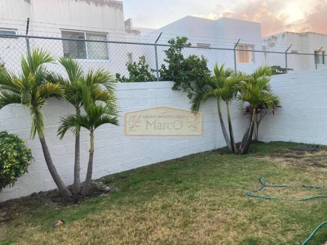 #74 - Casa para Venta en Celaya - GT