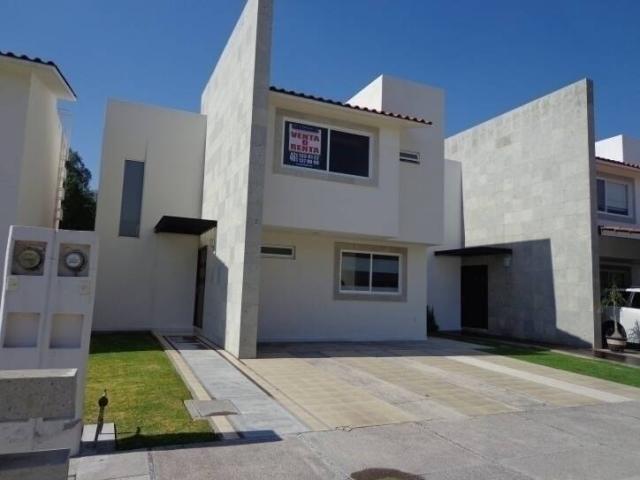 #16 - Casa para Renta en Celaya - GT - 2