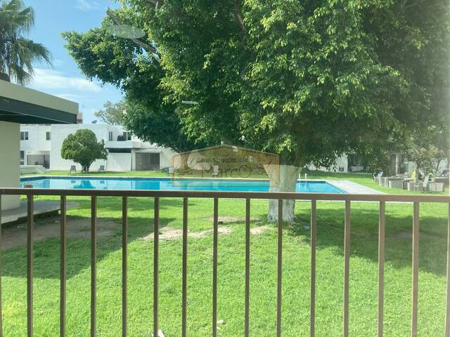 #42 - Casa para Renta en Celaya - GT